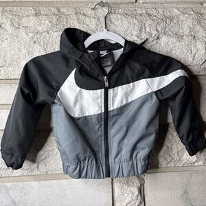 Nike Kids Windrunner Hooded Windbreaker 2T  Sportswear Jacket Black Gray